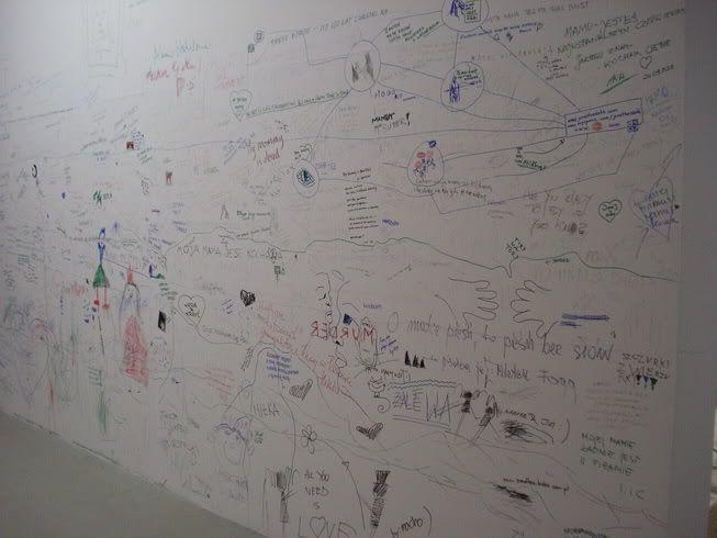 Yoko Ono Fly in Warsaw by Wojte...